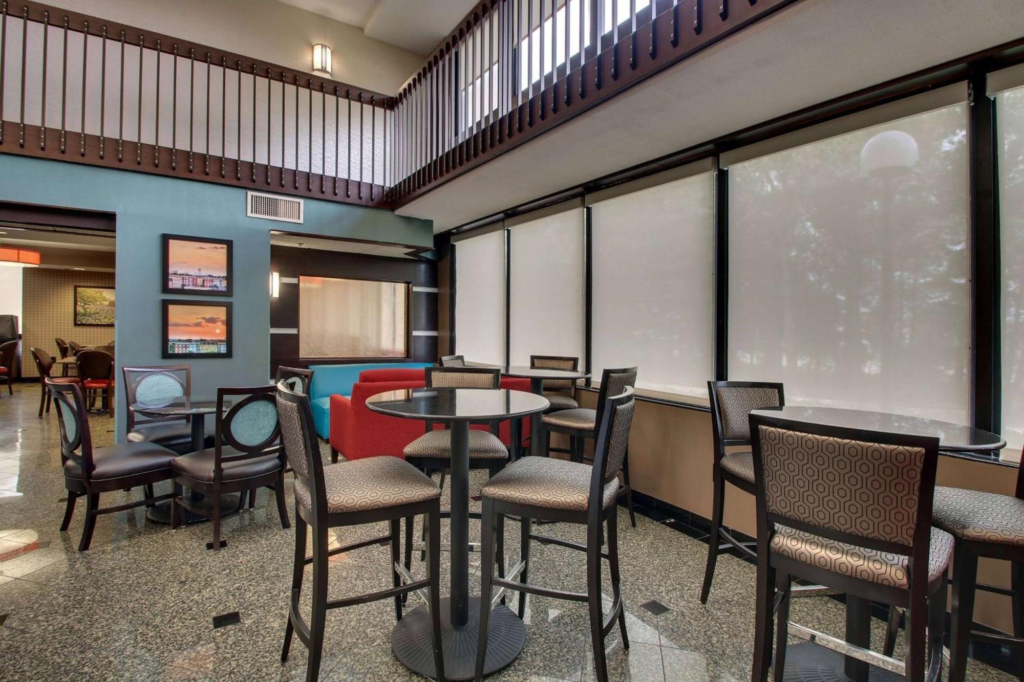 Heritage Inn & Suites The Woodlands, Trademark By Wyndham Экстерьер фото