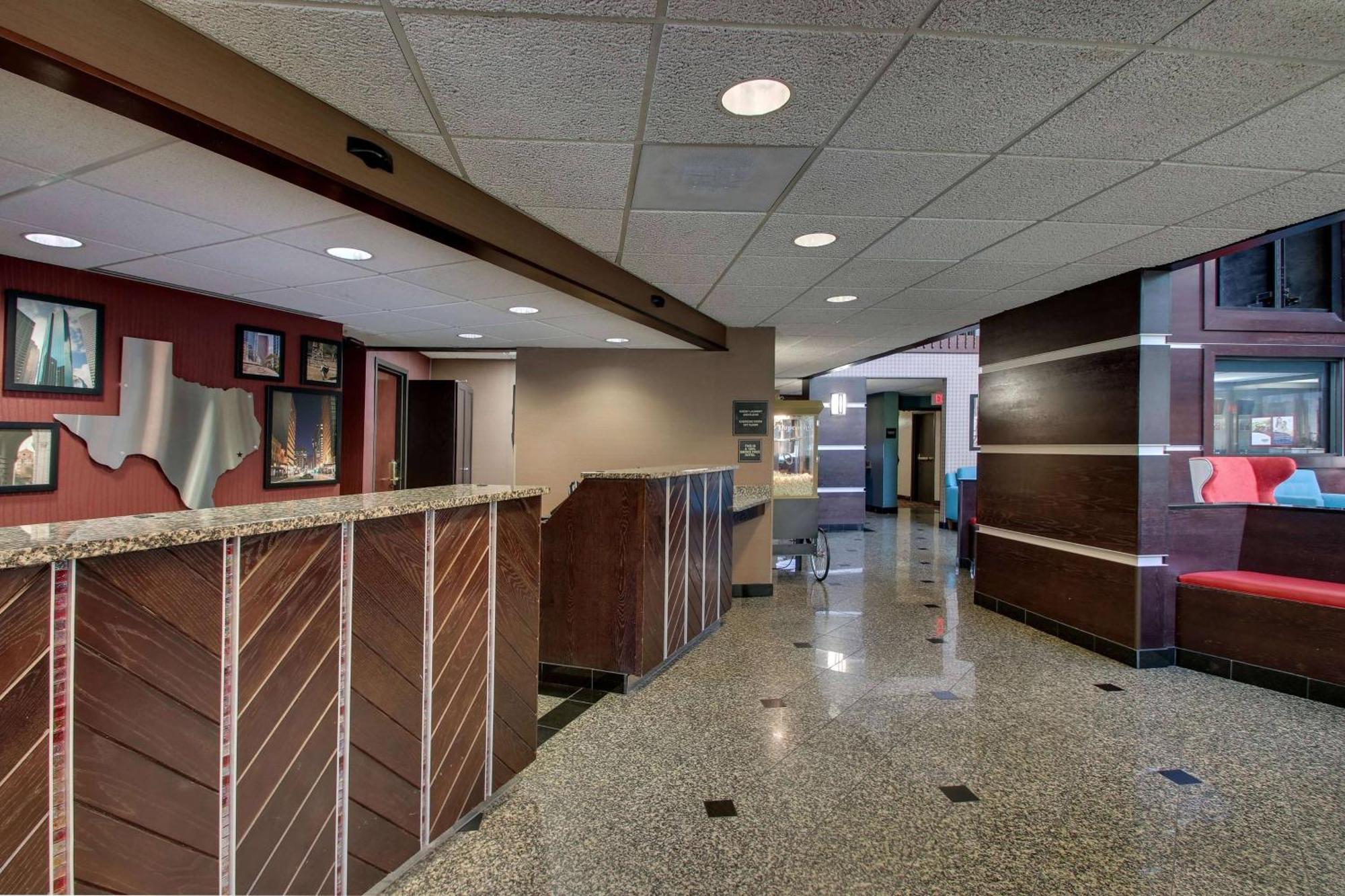 Heritage Inn & Suites The Woodlands, Trademark By Wyndham Экстерьер фото